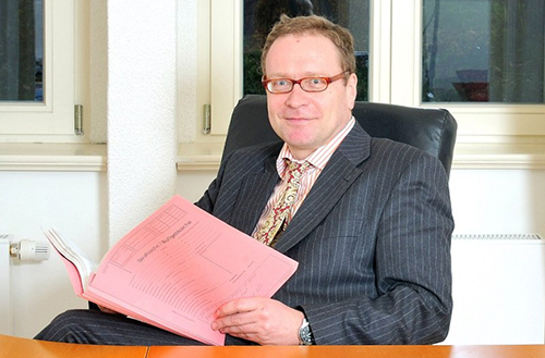 Imhof-Rechtsanwalt-Rechtsanwalt-Potsdam-Kanzlei-Kuendigung-Arbeitsrecht-Insolvenz-Arbeitnehmer-Abfindung-Gehalt-Arbeitsvertrag-Urlaub